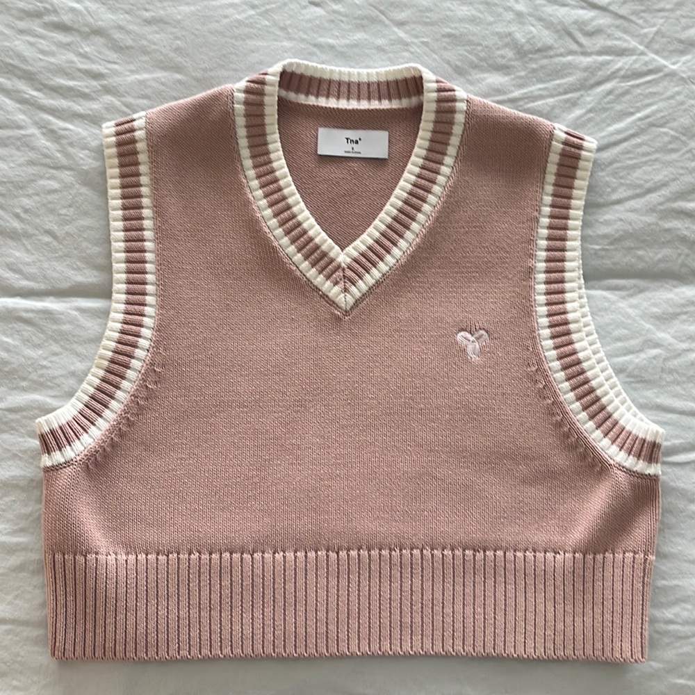 TNA sweater vest